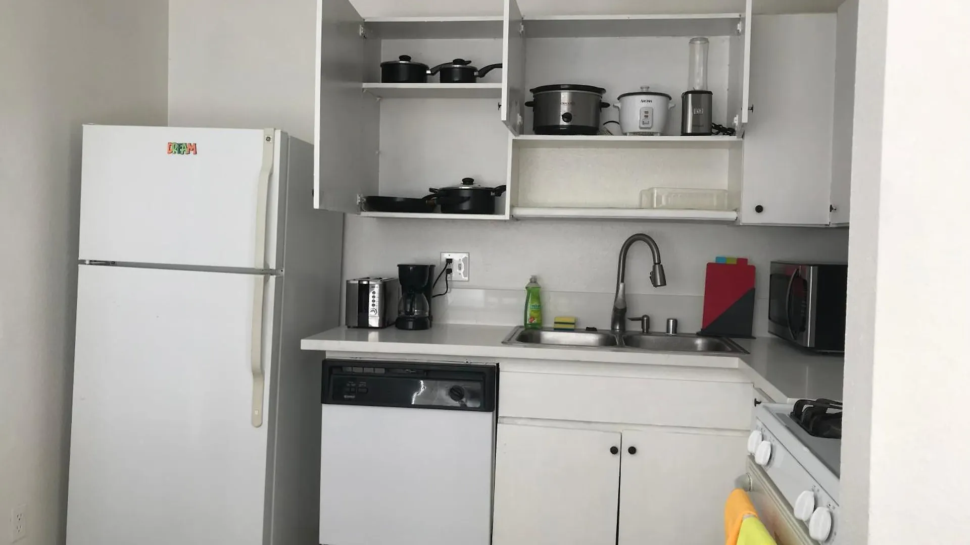 Проживание в семье Super 1 Bedroom, Share Bathroom, Kitchen -2 Лас-Вегас США