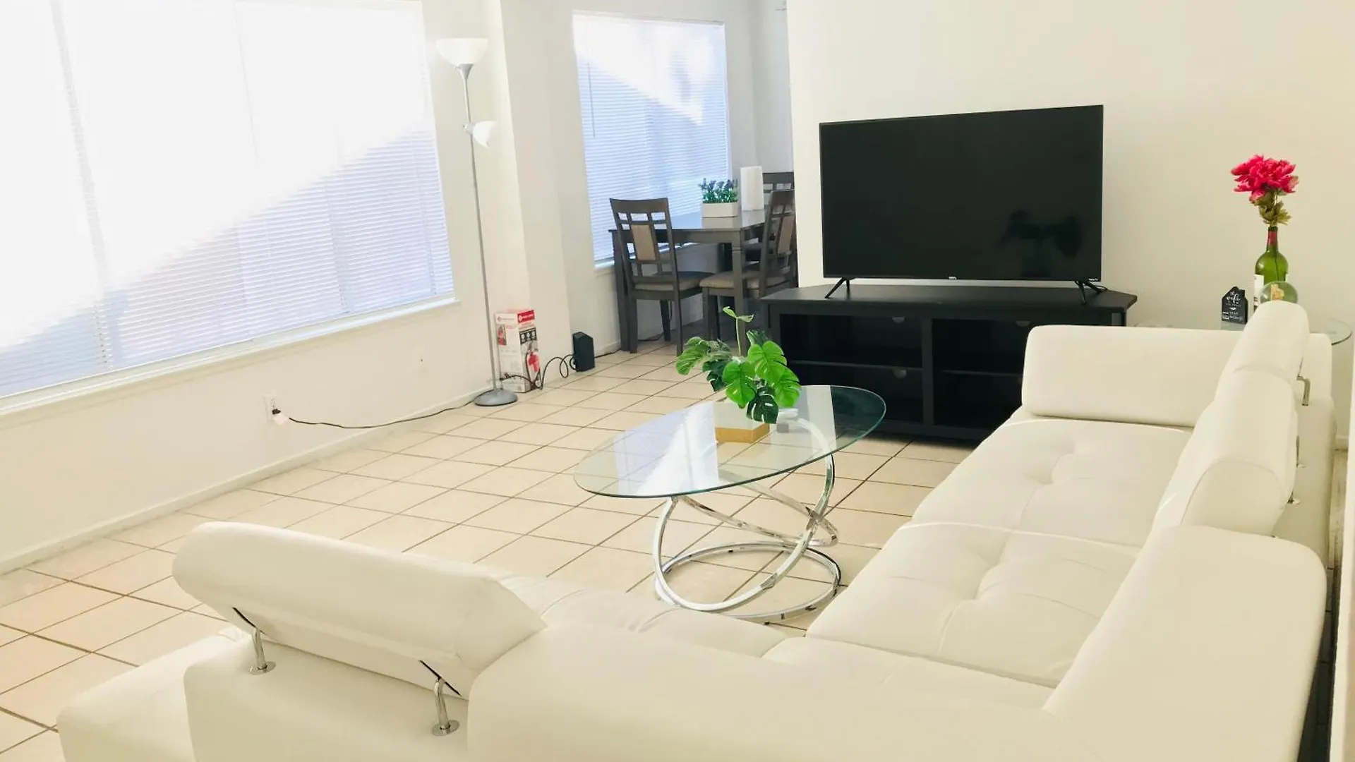 Super 1 Bedroom, Share Bathroom, Kitchen -2 Las Vegas