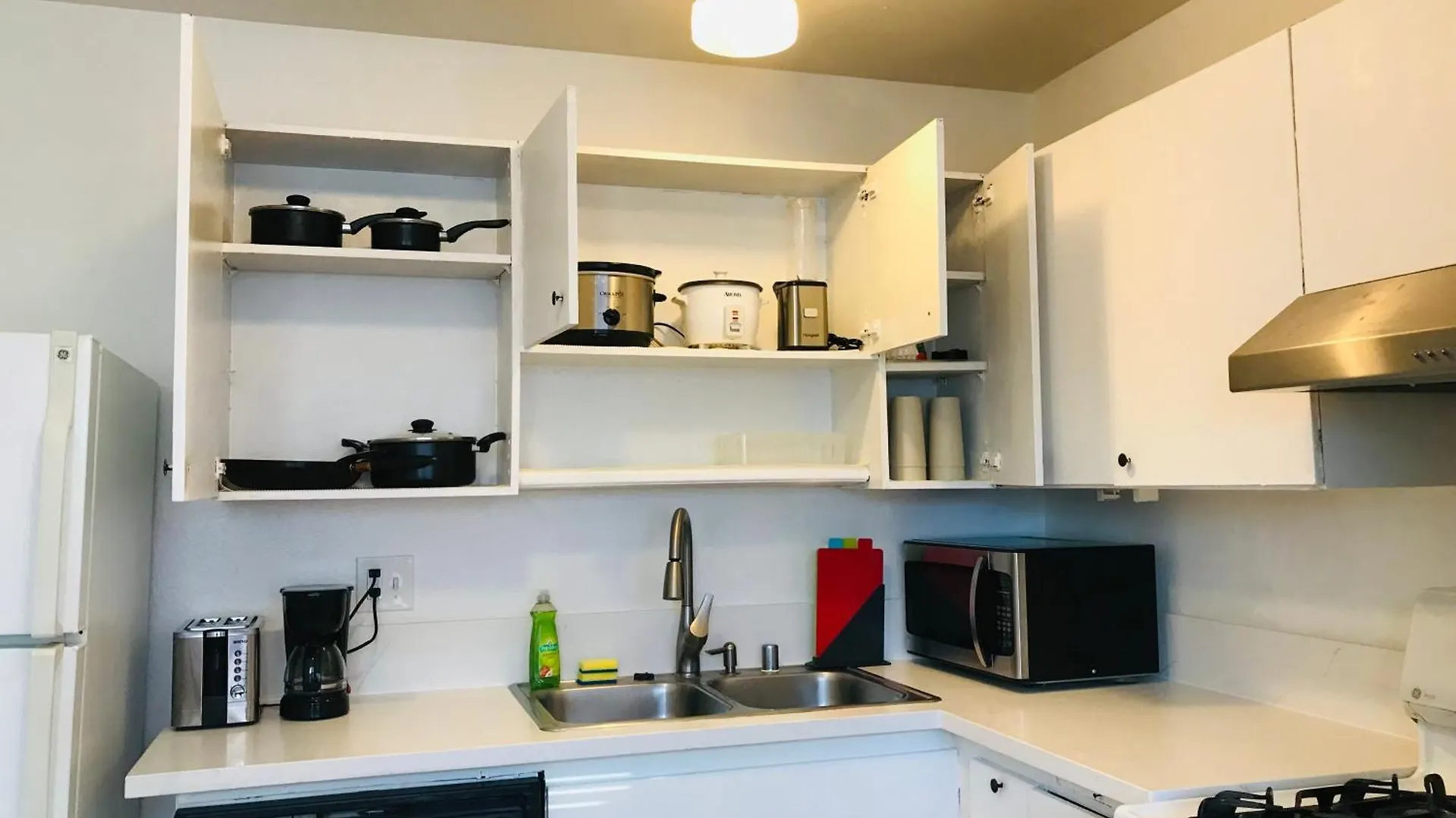Super 1 Bedroom, Share Bathroom, Kitchen -2 Las Vegas Homestay